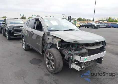 2018 Jeep Compass Limited Fwd z USA, uszkodzony, nr VIN 3C4NJCCB7JT362302